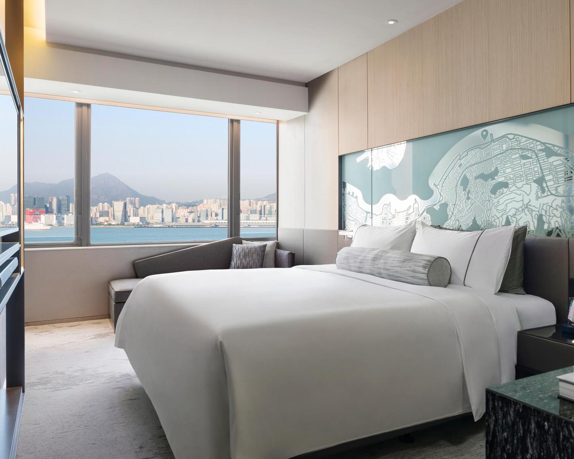 Hyatt Centric Victoria Harbour Otel Hong Kong Dış mekan fotoğraf