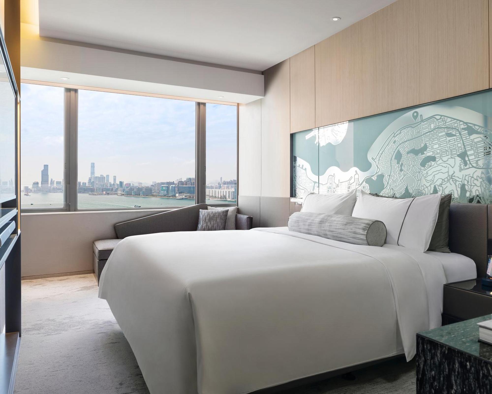 Hyatt Centric Victoria Harbour Otel Hong Kong Dış mekan fotoğraf